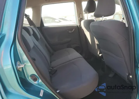 2012 Honda Fit z USA, uszkodzony, nr VIN JHMGE8H32CC008230